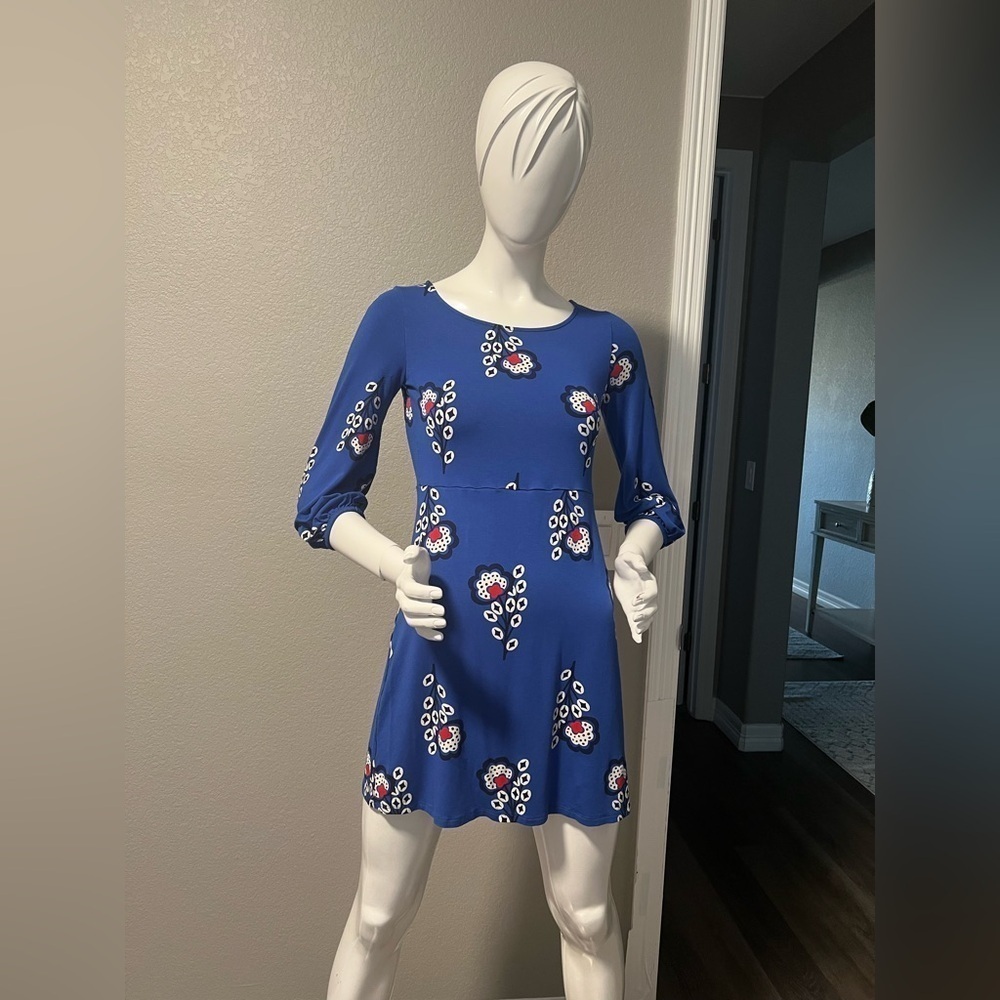 Boden Lucille Jersey Tunic Dress Size 2P Blue Floral
Print 3/4 Sleeve